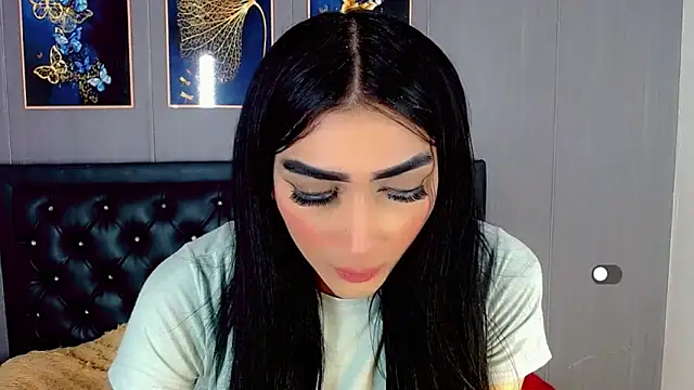 Snapshot of Evelynn_sex_ chatting on December 4, 12:58 pm Evelynn sex online show from December 4, 12:58 pm