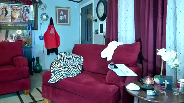 Lisalovely6981 online show from February 5, 8:30 am