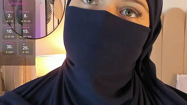 anna-henao online show from December 12, 3:59 pm