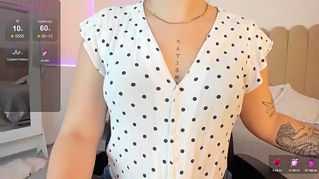 anna-henao online show from December 23, 12:19 pm