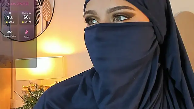 anna-henao online show from February 12, 1:06 pm