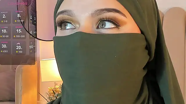 anna-henao online show from February 14, 5:14 pm