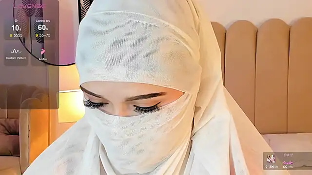 anna-henao online show from February 22, 1:24 pm