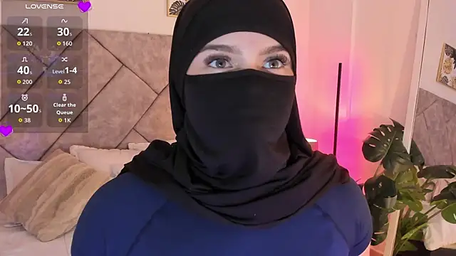 anna-henao online show from October 13, 7:25 pm