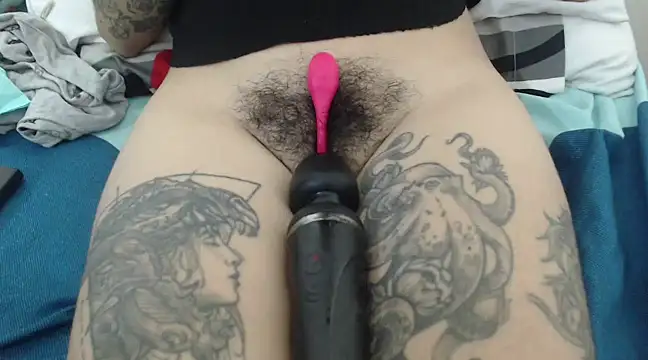 meganfoxx9 online show from December 13, 10:55 pm