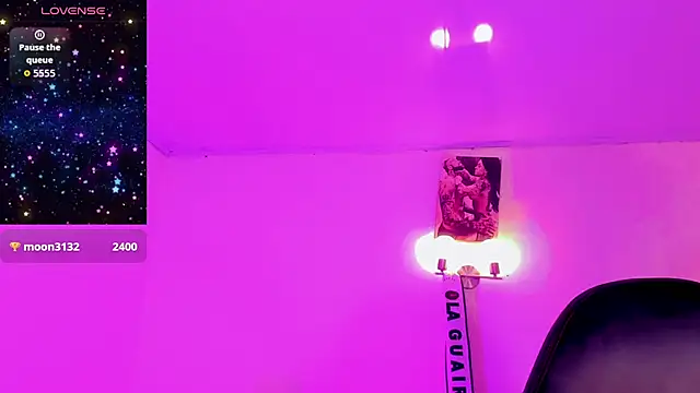 Snapshot of naomy__xx chatting on November 20, 3:07 am naomy xx online show from November 20, 3:07 am