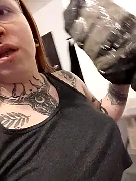 divine eve online show from December 13, 9:53 pm