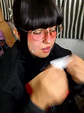 Derry Cooper online show from January 11, 2:44 pm