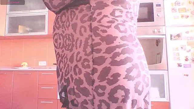 mira robinsonnn online show from March 11, 4:40 am