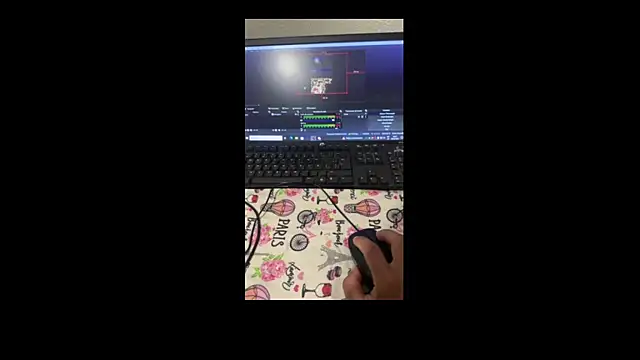 Snapshot of Nevits_oneroM chatting on April 21, 3:46 am Nevits oneroM online show from April 21, 3:46 am