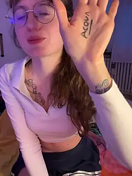  foxygirl  online show from March 1, 5:26 pm