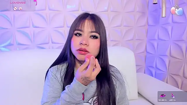 jessymorgan  online show from January 18, 6:45 am