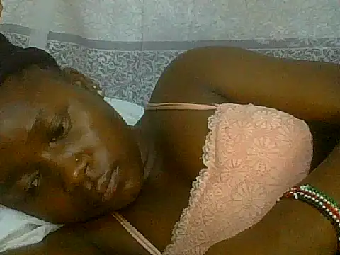 Snapshot of pretty_nanah chatting on October 9, 10:41 pm pretty nanah online show from October 9, 10:41 pm