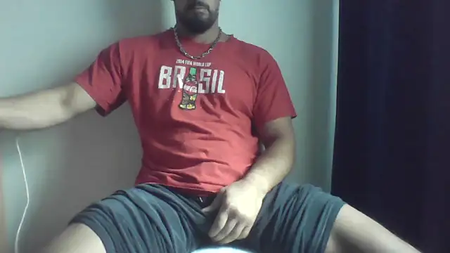 Snapshot of fl3xxx1 chatting on October 9, 9:40 am fl3xxx1 online show from October 9, 9:40 am