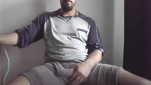 Snapshot of fl3xxx1 chatting on October 19, 10:05 am fl3xxx1 online show from October 19, 10:05 am