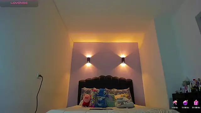 Sofia Clauss  online show from February 6, 3:00 am