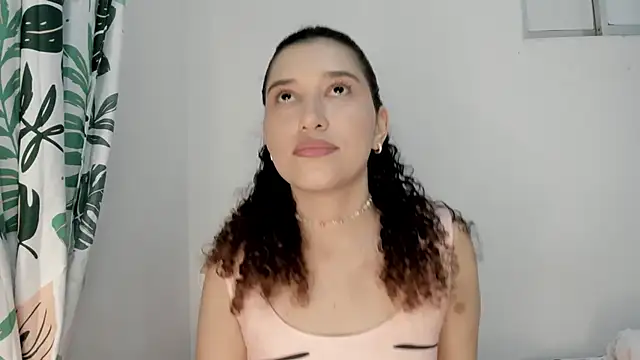 gabriela duarte1 online show from June 6, 1:00 am