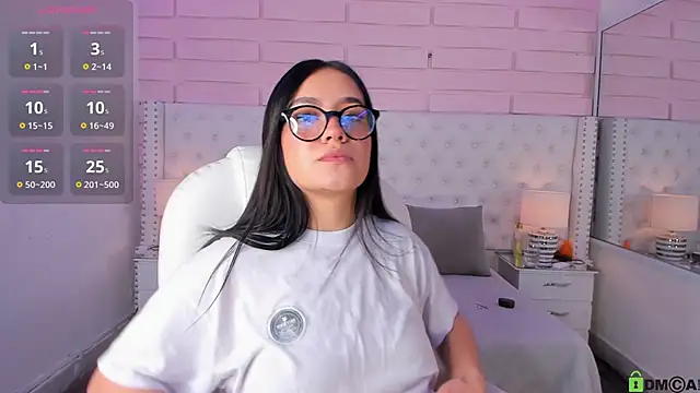 Yaaky  online show from February 27, 10:09 pm