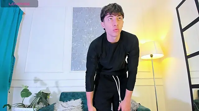 AlessandroDybala online show from October 21, 12:06 pm