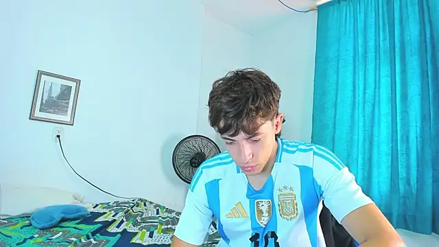 AlessandroDybala online show from April 9, 1:05 pm