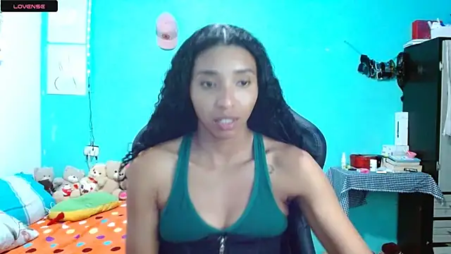 sensitive brunette online show from February 18, 12:50 am