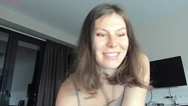 Snapshot of fifth_element chatting on January 9, 7:40 pm fifth element online show from January 9, 7:40 pm