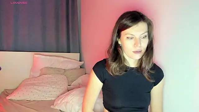 Snapshot of fifth_element chatting on February 15, 12:04 am fifth element online show from February 15, 12:04 am