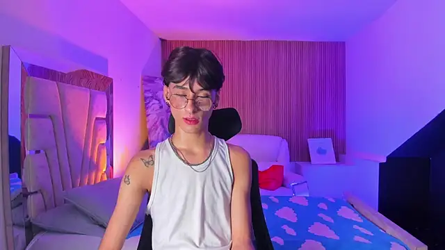 JasperCooper  online show from October 3, 12:57 pm