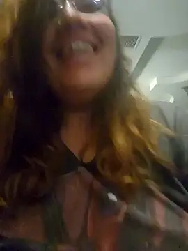 Snapshot of WitchiKitti chatting on September 17, 5:31 am WitchiKitti online show from September 17, 5:31 am