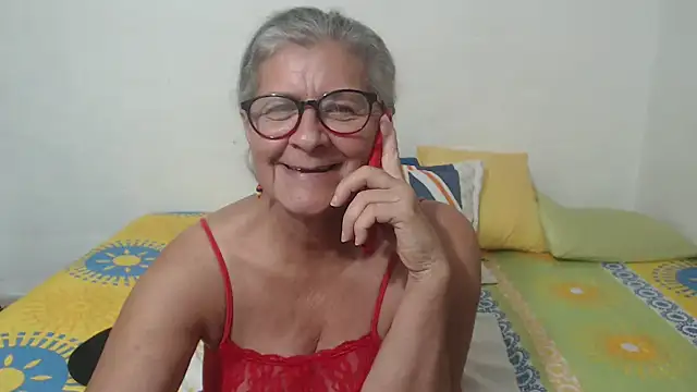 candy mature  online show from February 5, 12:31 am