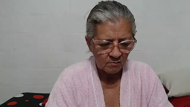 candy mature  online show from December 1, 10:26 pm