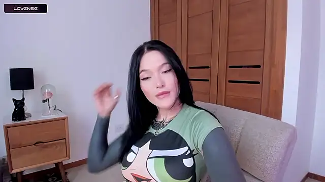 vangie  online show from January 5, 7:17 pm