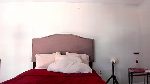 Snapshot of yiauana chatting on October 13, 8:09 pm yiauana online show from October 13, 8:09 pm