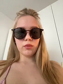 Little Forest ELF online show from October 31, 11:44 am