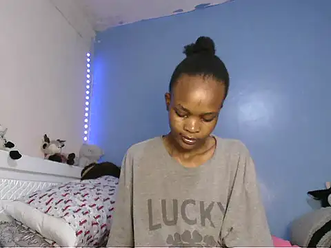 cyberbunnie online show from November 18, 11:47 am