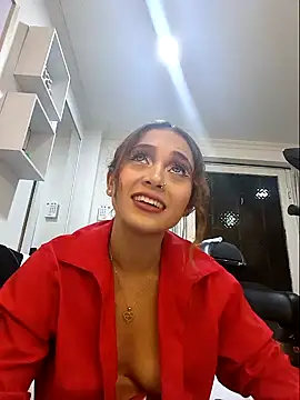 Snapshot of elibaker_ chatting on December 16, 7:15 am elibaker online show from December 16, 7:15 am