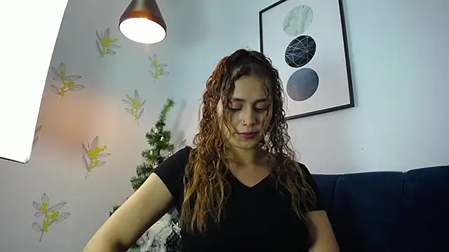 Snapshot of elibaker_ chatting on January 11, 4:38 am elibaker online show from January 11, 4:38 am