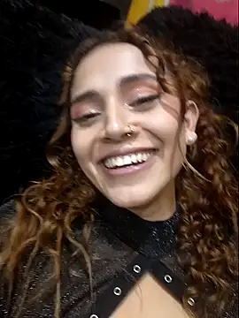 Snapshot of elibaker_ chatting on January 19, 10:17 am elibaker online show from January 19, 10:17 am