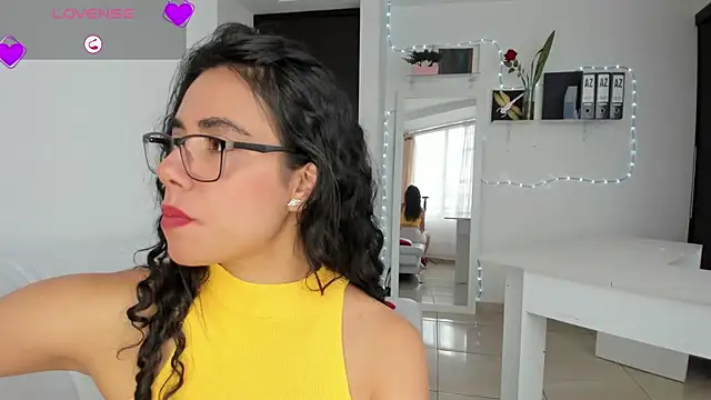 susana monroy online show from February 7, 8:34 pm