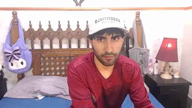 MilanZaire online show from March 23, 1:20 am