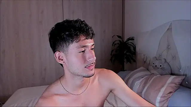 dimitri targaryen online show from September 12, 11:59 pm