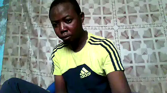 Snapshot of little__joy chatting on February 16, 12:32 pm little joy online show from February 16, 12:32 pm