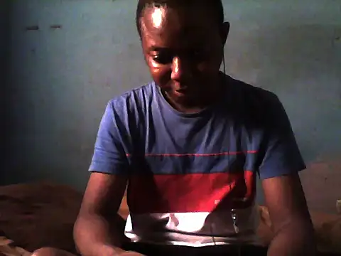 Snapshot of little__joy chatting on February 22, 1:57 pm little joy online show from February 22, 1:57 pm