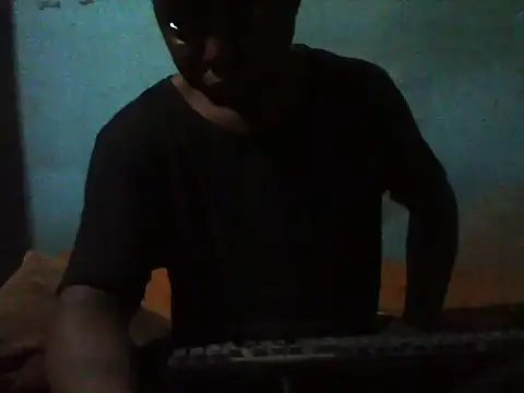 Snapshot of little__joy chatting on November 1, 3:19 am little joy online show from November 1, 3:19 am