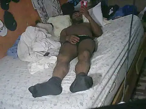 Snapshot of Negroricobaby chatting on February 11, 4:22 am Negroricobaby online show from February 11, 4:22 am