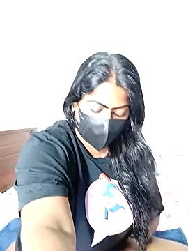 Snapshot of DISNI1997 chatting on December 22, 3:33 pm DISNI1997 online show from December 22, 3:33 pm