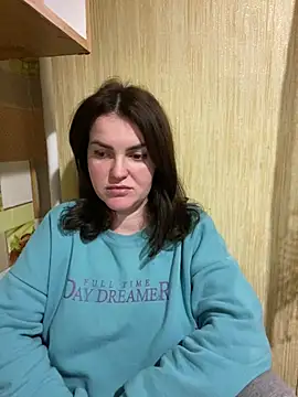 Karolina llove online show from February 8, 9:36 pm