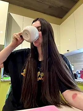 Karolina llove online show from October 27, 6:56 pm