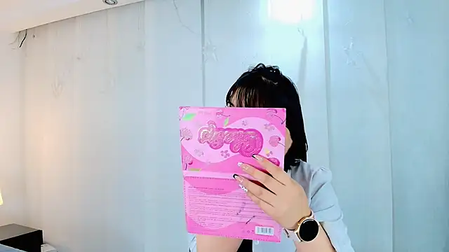 lina bedoya  online show from September 22, 11:34 am