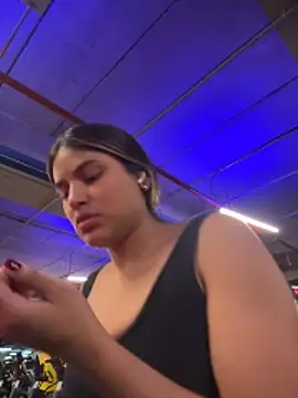 SaraParisi online show from November 7, 5:24 pm